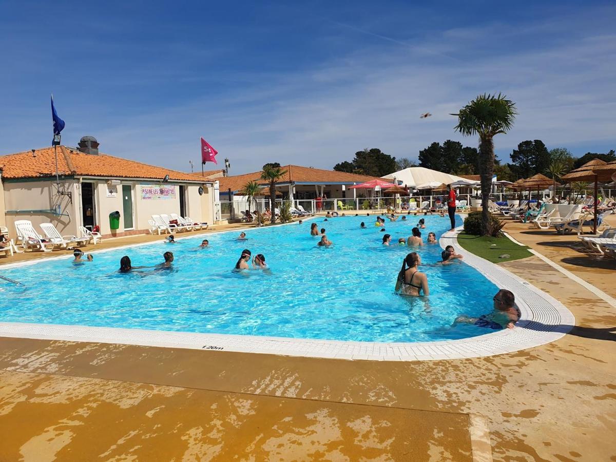Hotel Le 934 Des Charmettes Les Mathes Exterior foto