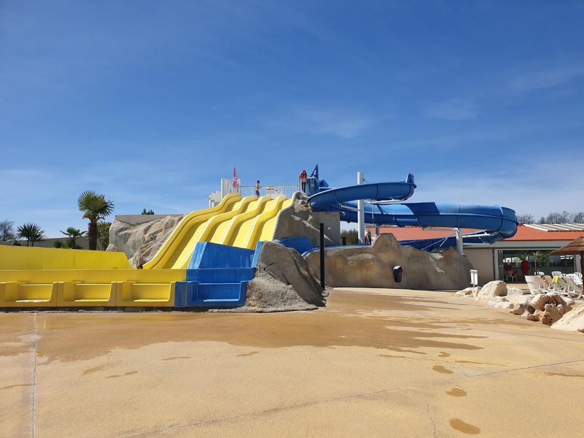 Hotel Le 934 Des Charmettes Les Mathes Exterior foto